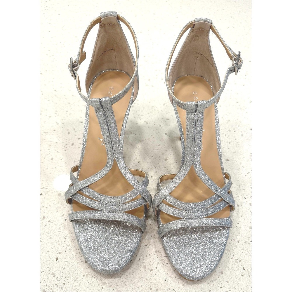 Copper Key silver glitter strappy heel with ankle strap, NEW size 7
